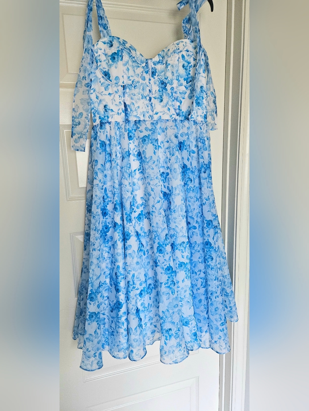 Francesca's Collections Light Blue Floral Tiered Dress